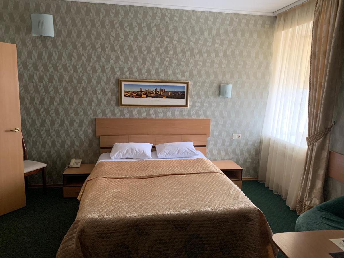 Hotel Dobrodiy فينيتسا المظهر الخارجي الصورة